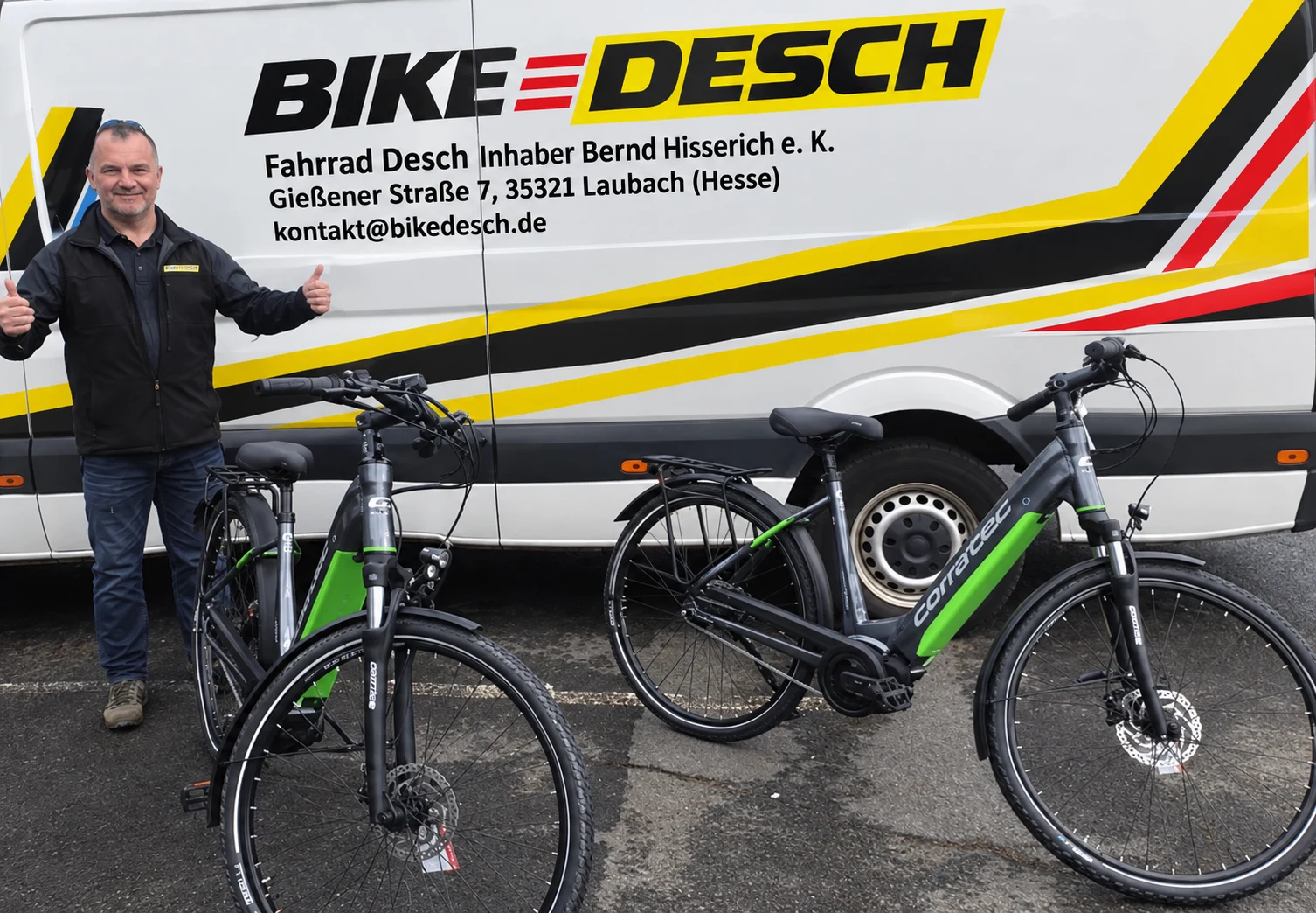 Livraison de deux vélos Corratec à un client